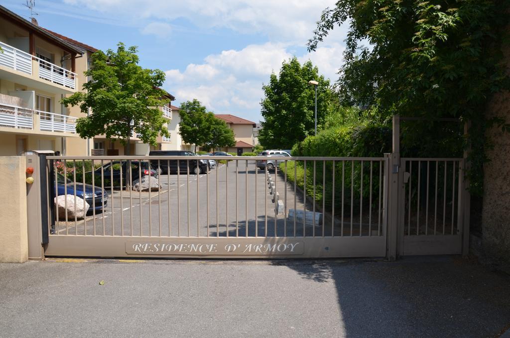 Instant-Leman II Apartment โทนง-เลส์-แบงส์ ภายนอก รูปภาพ